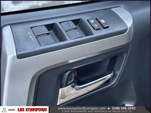 Used 2015 Toyota 4Runner SR5 Premium AWD/4WD image 18