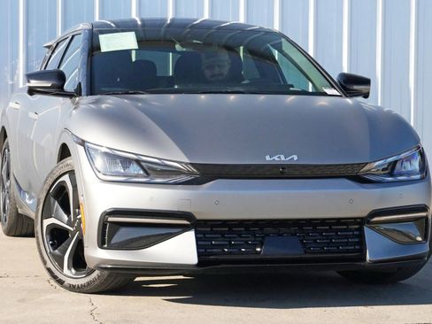 Used 2023 Kia EV6 GT-Line w/ GT-Line Suede Seat Package image 2