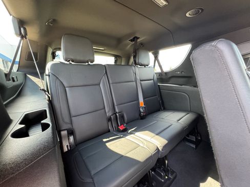 Used 2022 Chevrolet Suburban Z71 AWD/4WD image 22