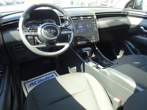 Used 2024 Hyundai Tucson SEL FWD image 13