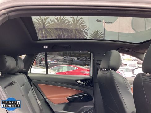 Used 2021 Volkswagen ID.4 Pro S w/ ID.4 Protection Package (IPT) image 47