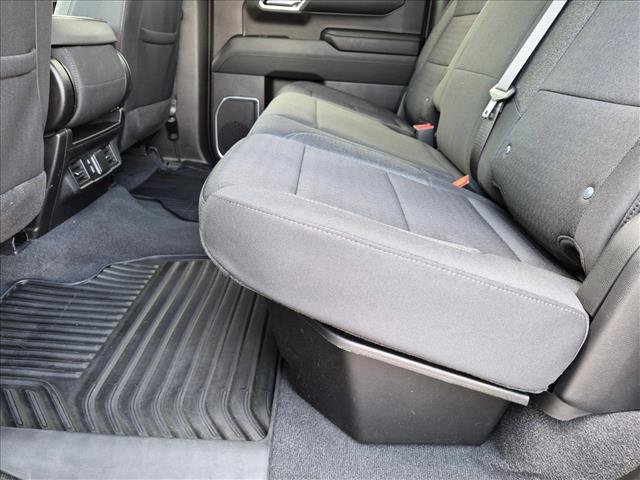 Used 2023 Chevrolet Silverado 1500 RST w/ Z71 Off-Road Package AWD/4WD image 17