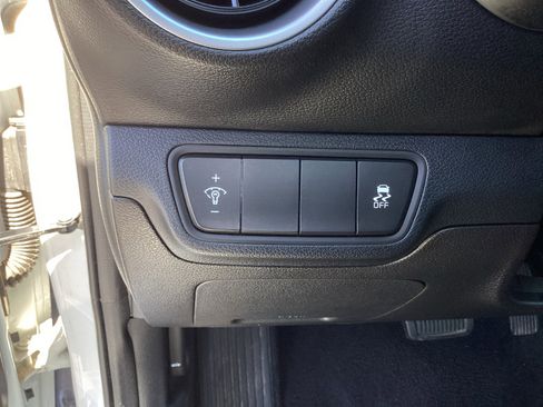 Used 2024 Kia Forte LXS FWD image 27