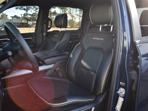 Used 2024 RAM 1500 Laramie image 27