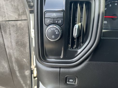 Used 2021 Chevrolet Silverado 2500 W/T w/ WT Convenience Package RWD image 14