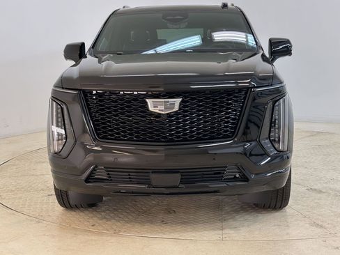 New 2026 Cadillac Escalade Platinum Sport w/ LPO, ONYX Package AWD/4WD image 6