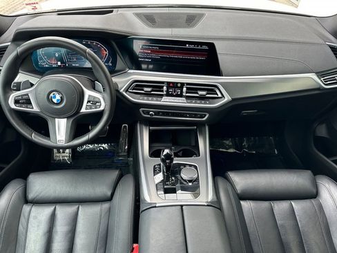 Used 2022 BMW X5 sDrive40i w/ M Sport Package RWD image 14