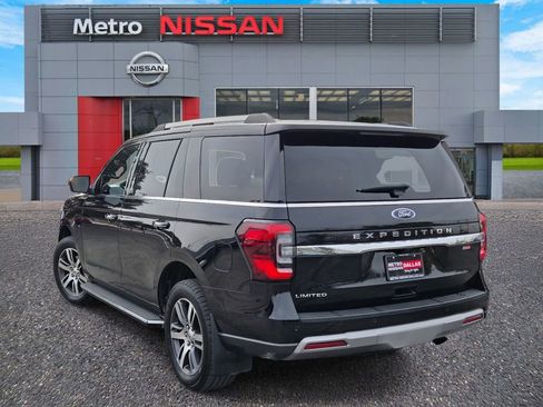 Used 2022 Ford Expedition Limited image 4