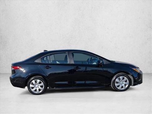 Certified 2024 Toyota Corolla LE image 4