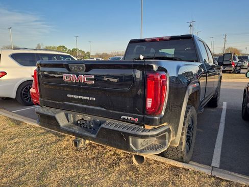 Used 2022 GMC Sierra 2500 AT4 w/ Gooseneck/5TH Wheel Package image 3