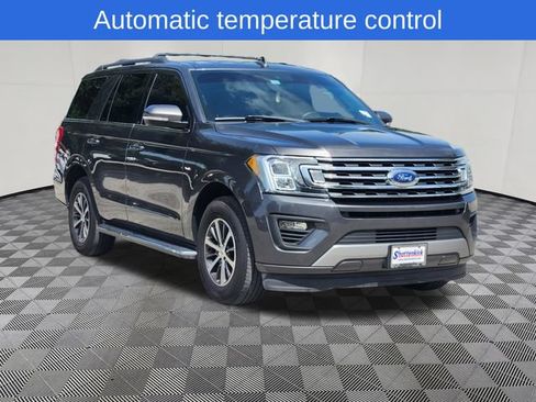 Used 2020 Ford Expedition XLT w/ Equipment Group 202A RWD image 3