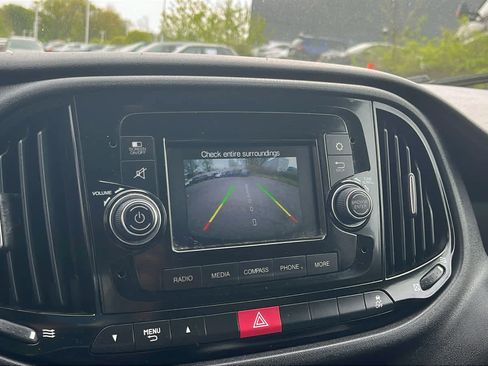 Used 2017 RAM ProMaster City Tradesman w/ Rear Back-up Camera Group FWD image 16