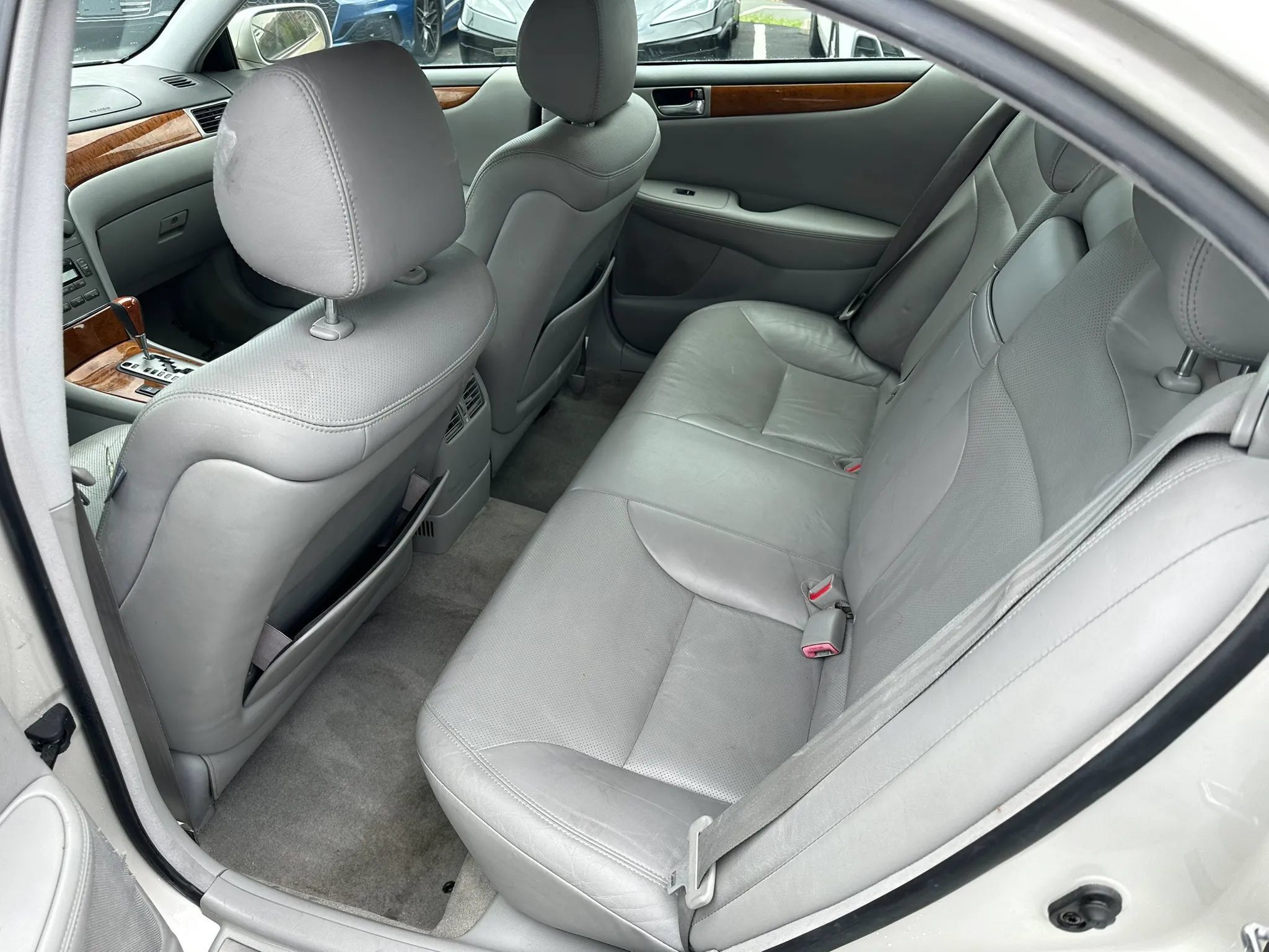 Used 2005 Lexus ES 330 w/ Preferred Accessory Pkg FWD image 18