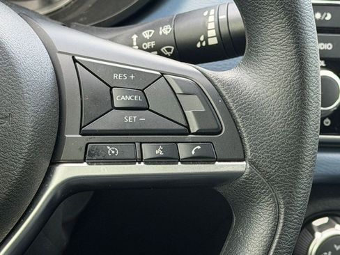 Used 2024 Nissan Versa SV w/ Trunk Package FWD image 23