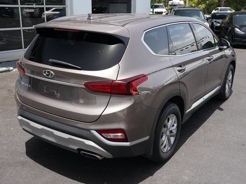 Used 2020 Hyundai Santa Fe SEL FWD image 15