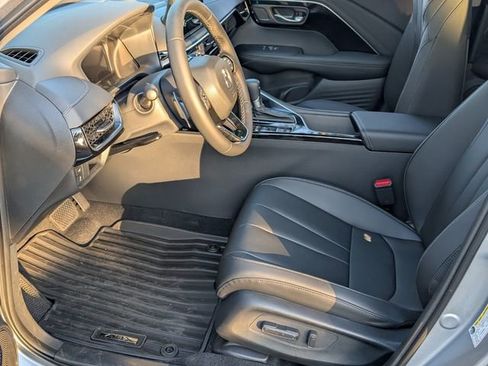 New 2025 Acura ADX Base image 5