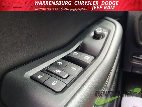 Used 2024 Jeep Grand Cherokee Limited 4xe AWD/4WD image 32