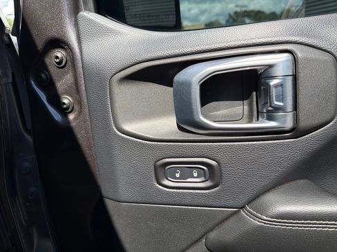Used 2018 Jeep Wrangler Unlimited Rubicon AWD/4WD image 57