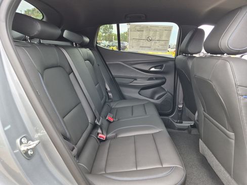 New 2026 Buick Envista Sport Touring w/ Convenience I Package FWD image 27
