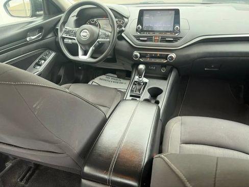 Used 2020 Nissan Altima 2.5 S AWD/4WD image 30