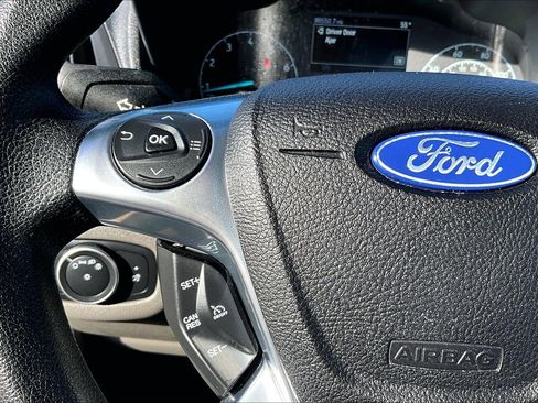 Used 2021 Ford Transit Connect XL image 18