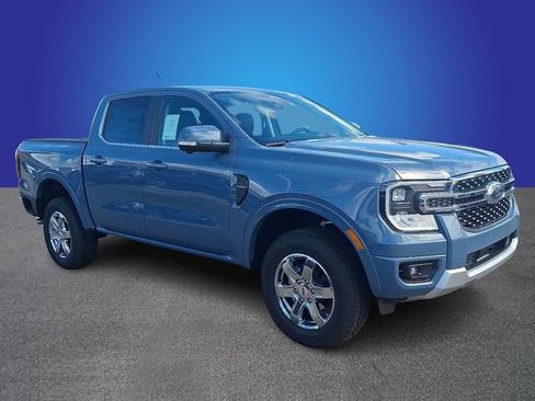 New 2025 Ford Ranger Lariat w/ FX4 Off-Road Package image 2