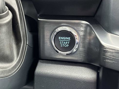 Used 2024 Ford F250 Lariat w/ Sport Appearance Package image 34