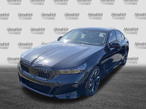 Certified 2024 BMW i5 eDrive40i w/ M Sport Package image 7