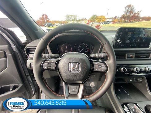 New 2025 Honda Pilot TrailSport image 20