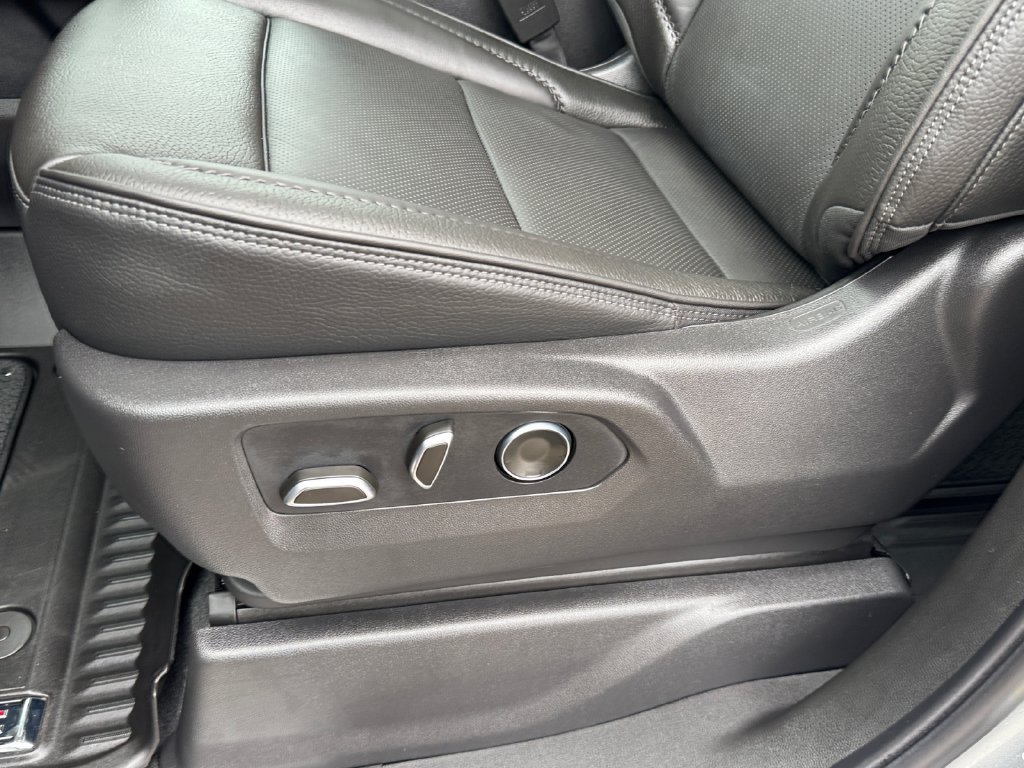 Used 2026 GMC Sierra 1500 Denali AWD/4WD image 18