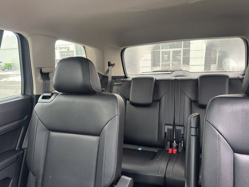 Used 2019 Volkswagen Atlas SE w/ Panoramic Sunroof Package image 5