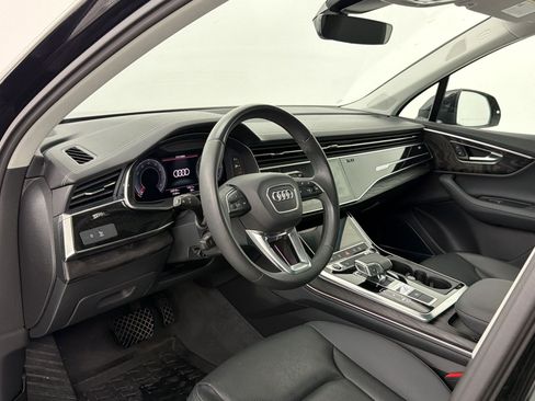 Used 2023 Audi Q7 3.0T Premium Plus w/ Premium Plus Package AWD/4WD image 4