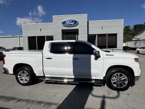 Used 2024 Chevrolet Silverado 1500 LTZ image 10