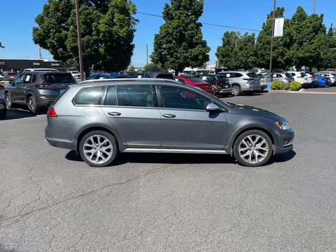 Used 2017 Volkswagen Golf Alltrack SEL AWD/4WD image 6