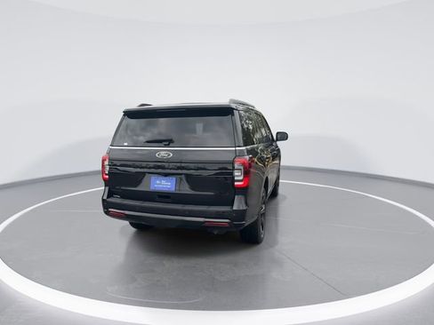 Certified 2023 Ford Expedition Limited RWD image 6