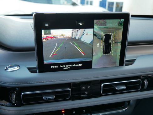 Used 2021 Lincoln Aviator Reserve w/ Equipment Group 202A image 31