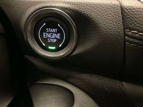 Used 2021 Buick Encore GX Preferred w/ Sport Touring Package image 15