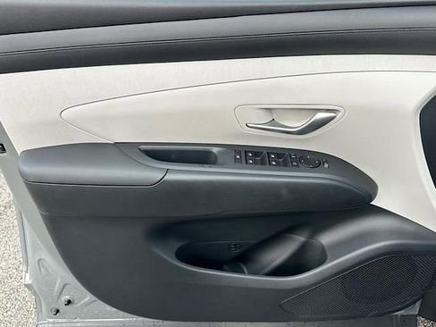 New 2026 Hyundai Tucson SEL image 8