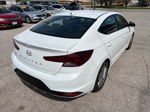 Used 2020 Hyundai Elantra SEL w/ Cargo Package (C1) image 4
