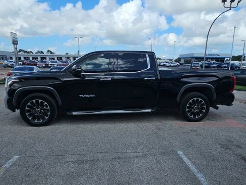 Used 2023 Toyota Tundra Limited w/ Power Package RWD image 4