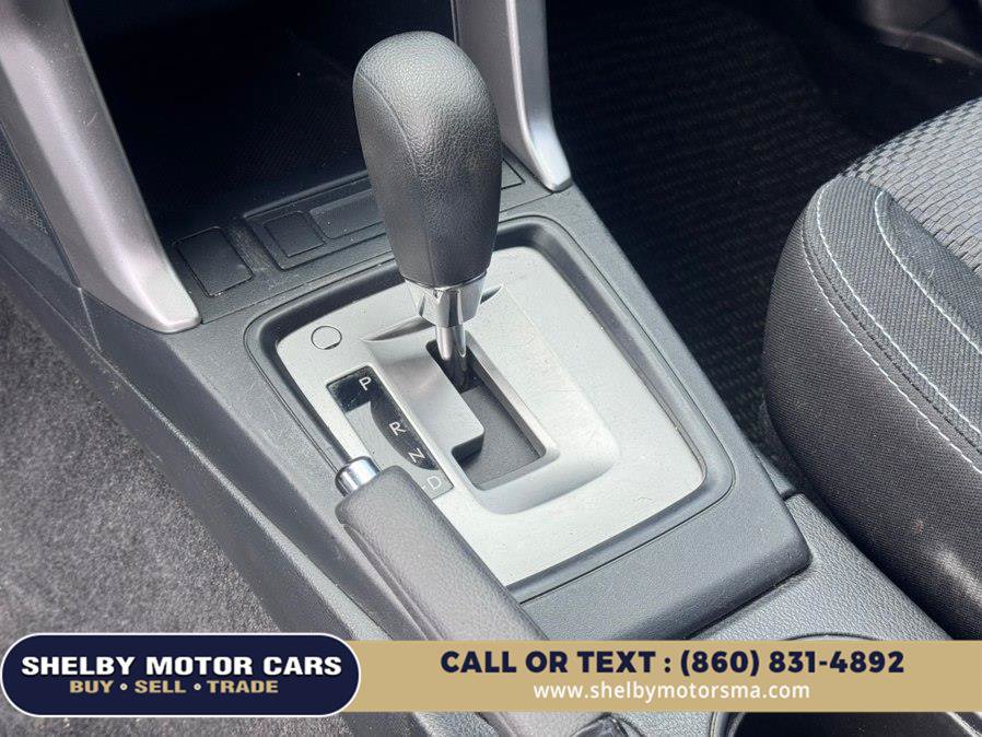 Used 2017 Subaru Forester 2.5i AWD/4WD image 11