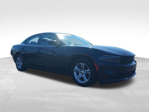 Used 2023 Dodge Charger SXT w/ Cold Weather Package RWD image 7