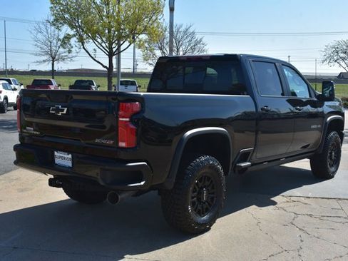 New 2026 Chevrolet Silverado 2500 ZR2 image 5