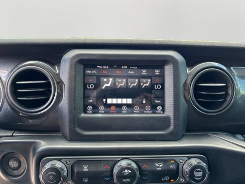 Certified 2020 Jeep Wrangler Unlimited Sport AWD/4WD image 22