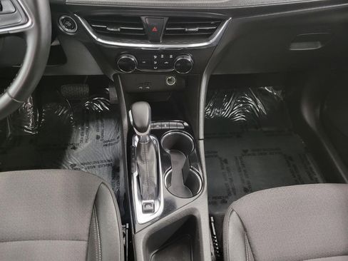 Used 2025 Buick Encore GX Preferred AWD/4WD image 16