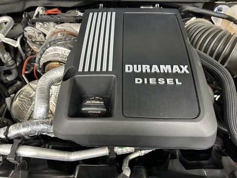 Used 2024 GMC Sierra 1500 Denali w/ Denali Reserve Package AWD/4WD image 9