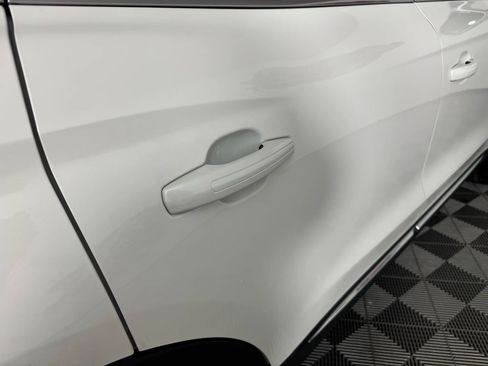 Used 2023 Lincoln Nautilus Reserve image 30