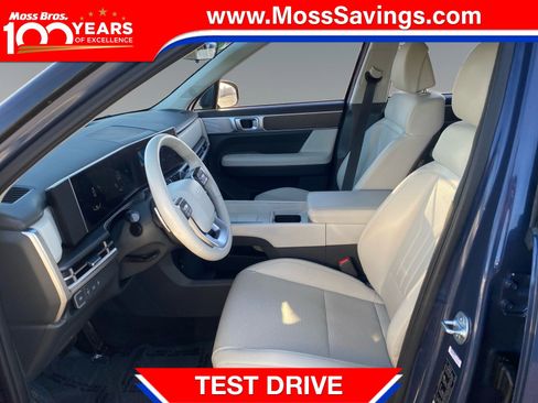 Used 2025 Hyundai Santa Fe SEL image 1