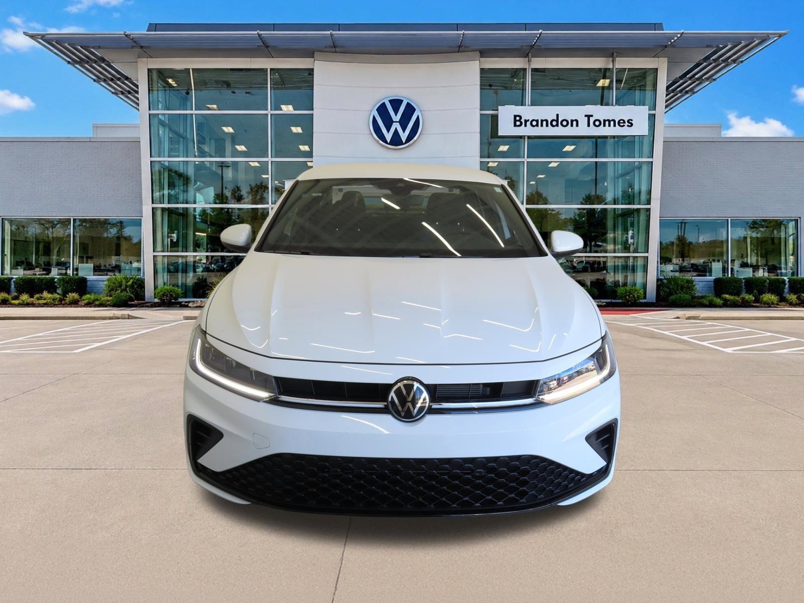 Used 2026 Volkswagen Jetta Sport FWD image 9