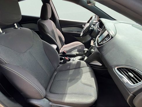 Used 2014 Dodge Dart SXT FWD image 19